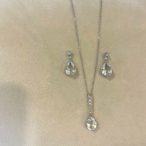 Swarovski Crystal Pendant Set